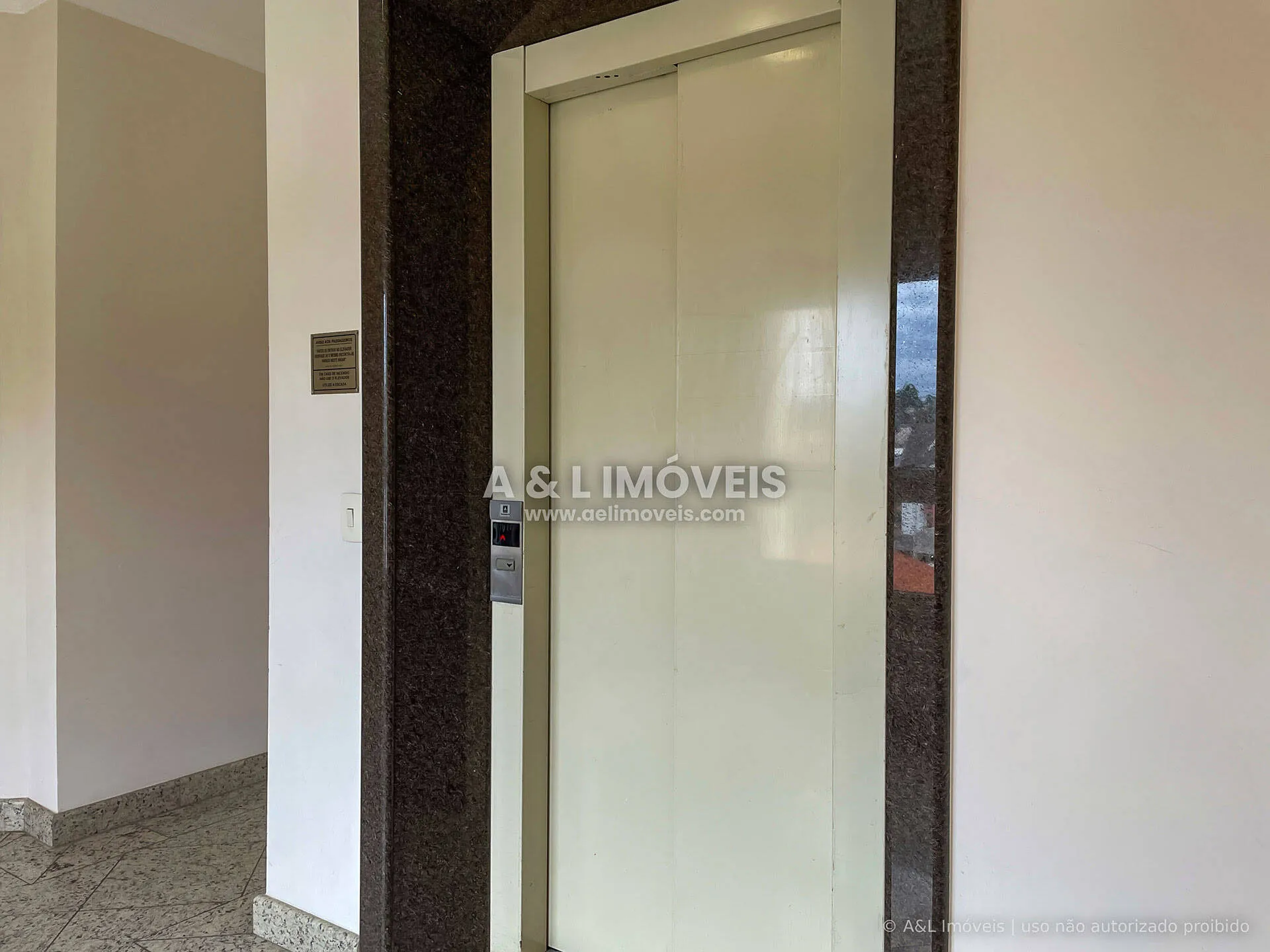 Imagem SAIU DE VENDA | Apartamento Vila Capivari | 176 m² | 3 Suítes | SPA