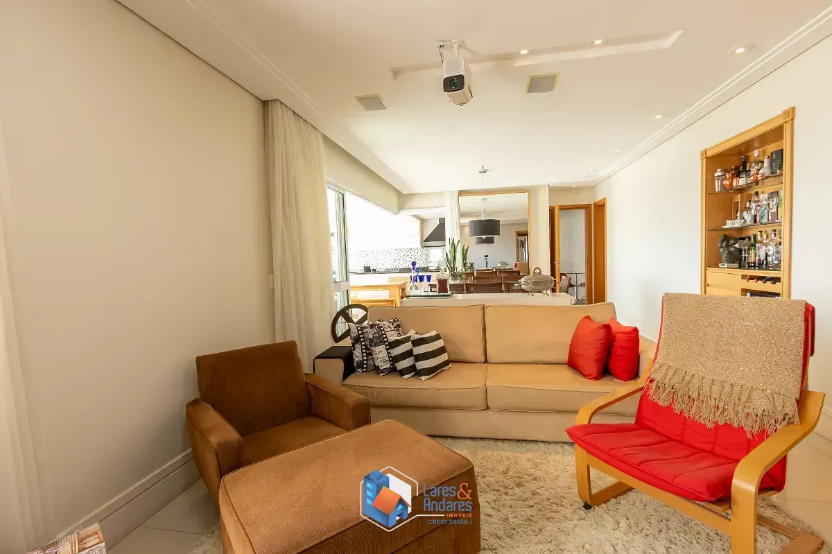 Imagem Apartamento para venda em Chácara Santo Antônio (Zona Leste) com 3 quartos, sendo 2 suítes, 179m²