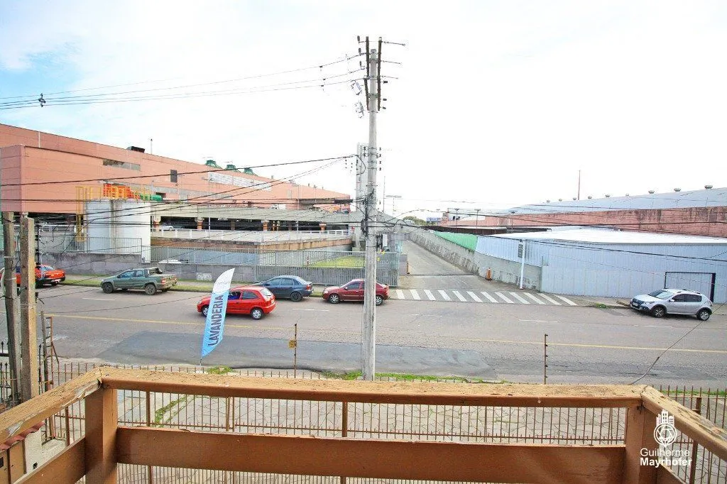 Imagem Casa para Venda - 235m², 3 dormitórios, sendo 1 suites, 3 vagas - Sarandi
