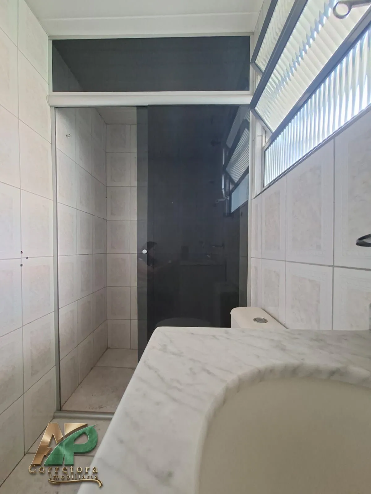 Imagem Apartamento à Venda em Taboão da Serra: 2 Dormitórios no Condomínio Vale dos Pinheiros