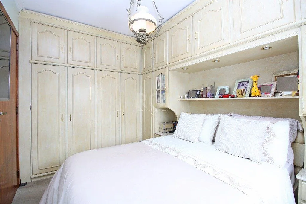 Imagem Apartamento para Venda - 72m², 2 dormitórios, 1 vaga - Passo da Areia