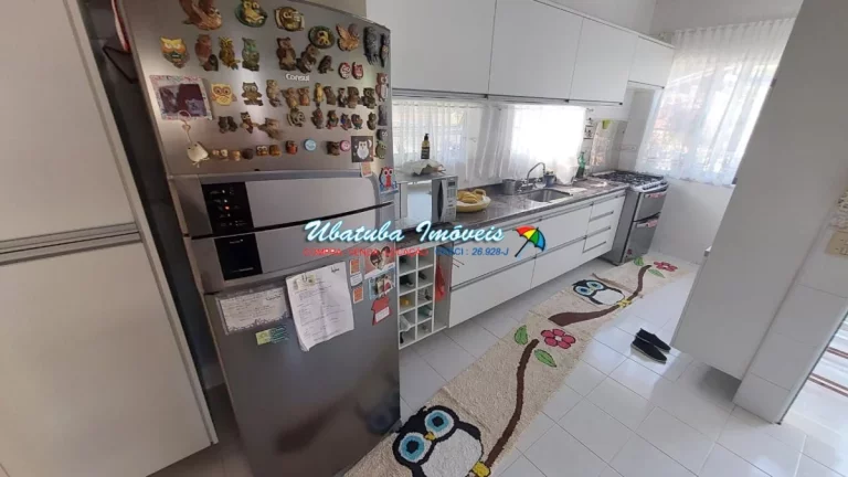 Imagem Linda casa em condomínio fechado