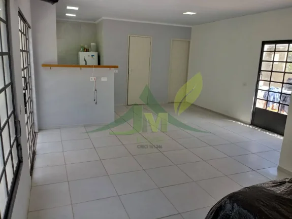 Imagem Bela Casa casa em Terra Preta com área comercial à venda