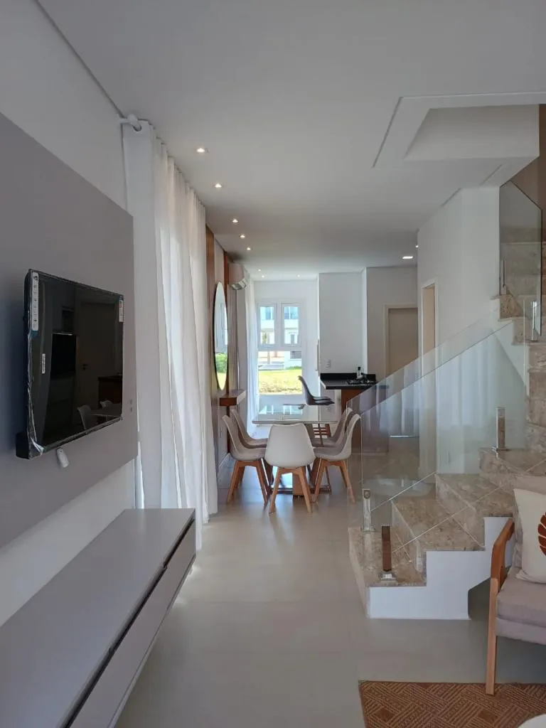 Imagem Casa em Condominio 3 Dormitórios - Bairro Zona Nova