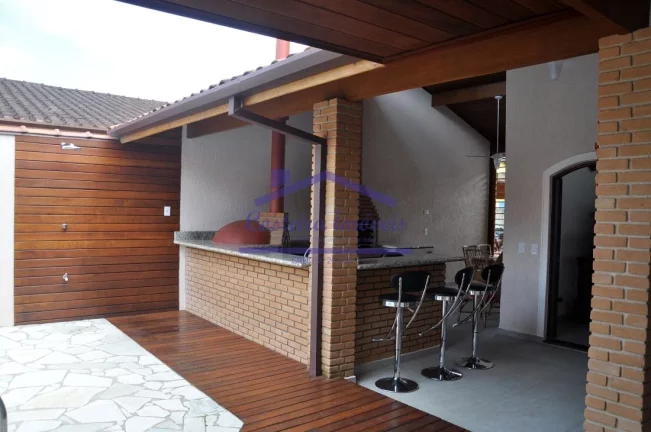Imagem Excelente casa no Park Hills