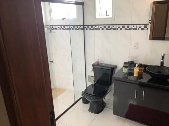 Imagem Casa de Condomínio com 3 Quartos à Venda, 213 m² em Guaxinduva - Atibaia