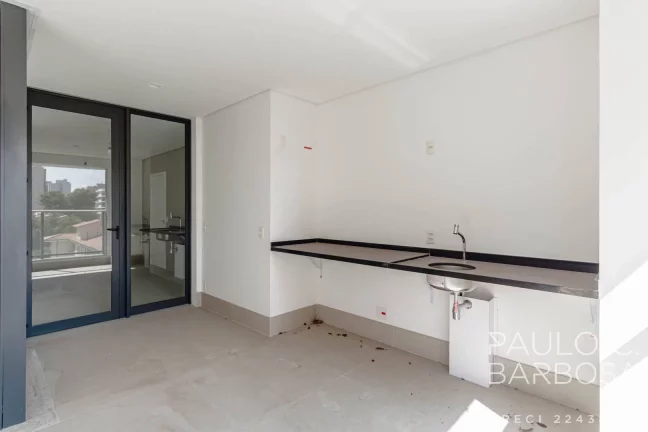 Imagem Pinheiros Venda - 4 Suítes - 3 vagas - 230m²