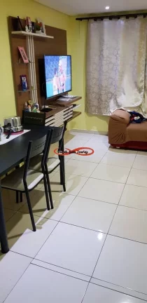 Imagem APARTAMENTO SEMINOVO À VENDA EM GUAIANAZES, NA VILA POPULAR.