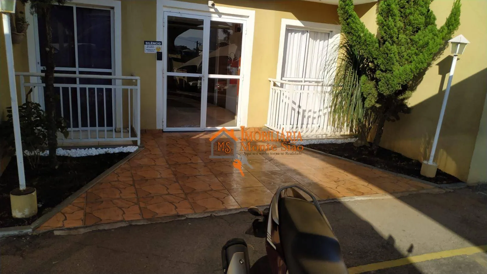 Imagem Apartamento com 2 dormitórios à venda, 48 m² por R$ 240.000,00 - Vila Nova Bonsucesso - Guarulhos/SP