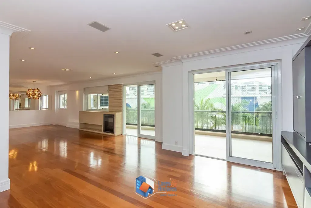 Foto do imóvel Apartamento à venda 3 Quartos 3 Suites 3 Vagas 171M² Alto da Boa Vista São Paulo - SP em Avenida Washington Luis