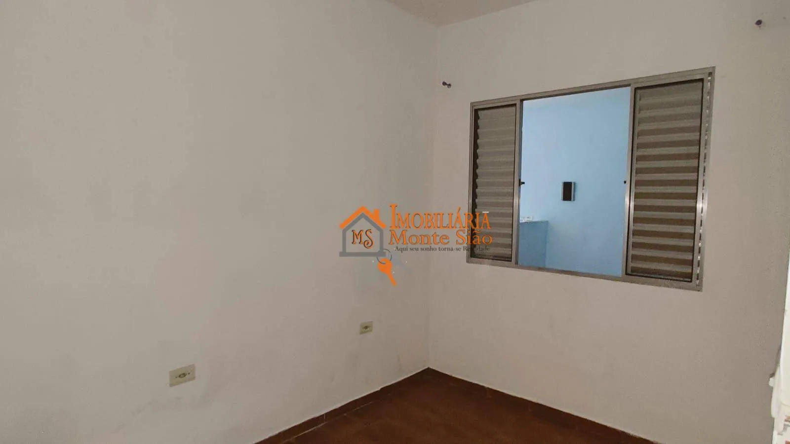 Imagem Sobrado com 5 dormitórios à venda, 300 m² por R$ 350.000,00 - Parque Primavera - Guarulhos/SP