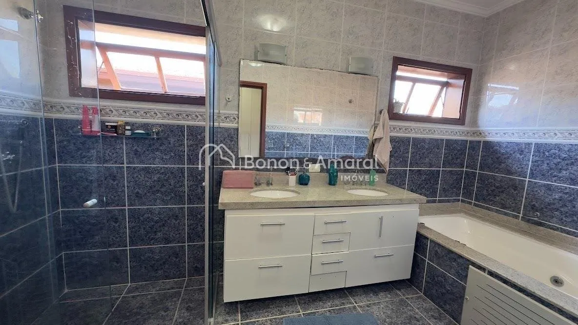 Imagem Casa em condomínio à venda na cidade de Valinhos