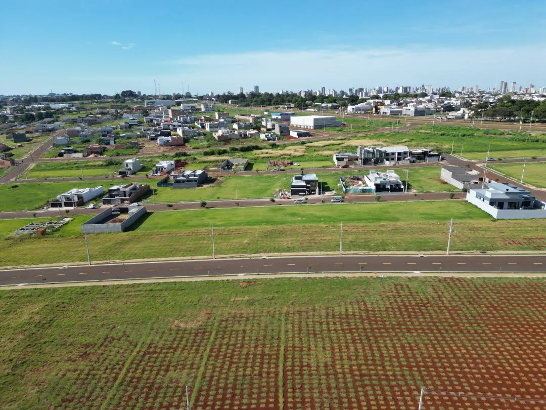 Imagem Terreno em Cascavel com infraestrutura completa - Oportunidade de investimento! Bairro Brazmadeira - Cascavel