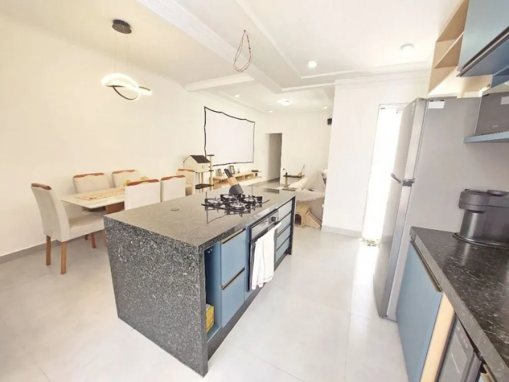 Imagem CASA COM 103,00 m² - GUILHERMINA - PRAIA GRANDE SP