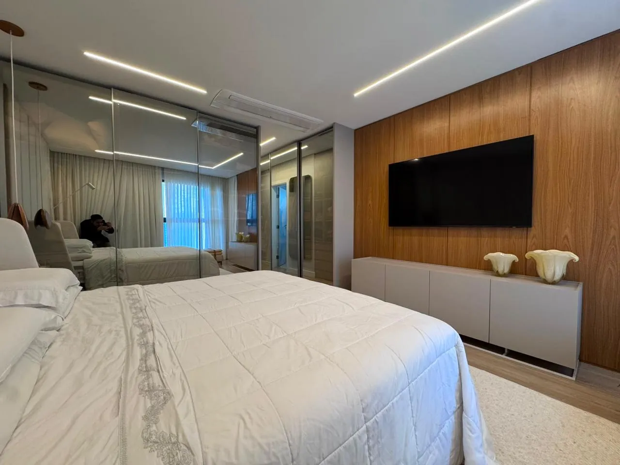 Imagem Apartamento com vista para o mar à venda com 221.5m2 por R$ 8.500.000,00