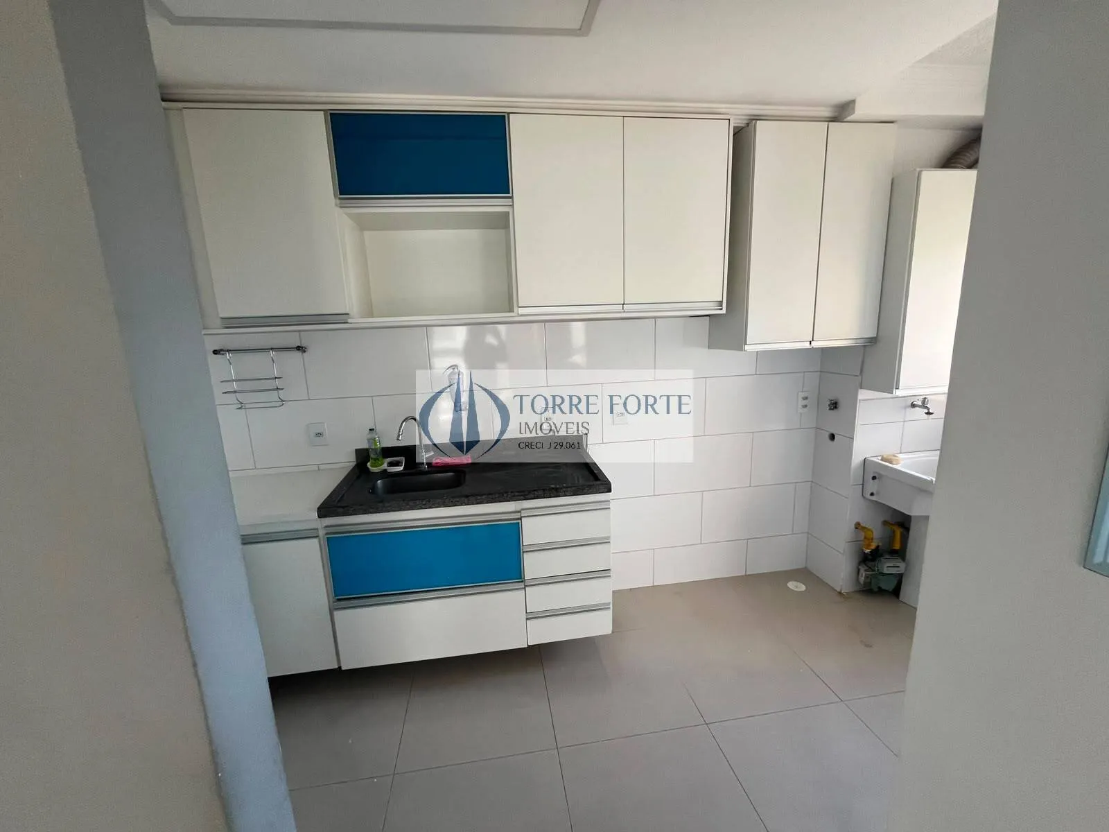Imagem Lindo apartamento,2 dormitórios, IPTU isento, Próximo a CPTM.