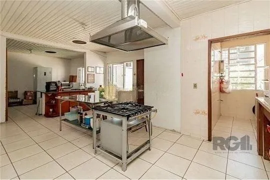 Imagem casa de 260m², bairro Costa e Silva