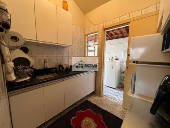 Imagem Casa 2 quartos no bairro Laranjeiras em Betim