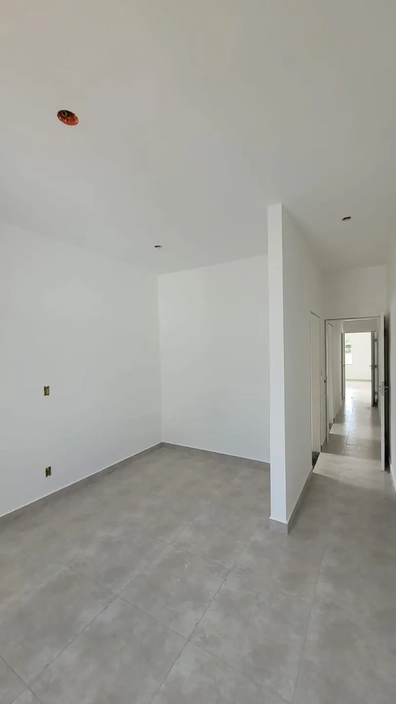 Imagem Casa à venda 2 Quartos, 1 Suite, 1 Vaga, 125M², Residencial e Comercial Portal dos Eucaliptos, Pindamonhangaba - SP