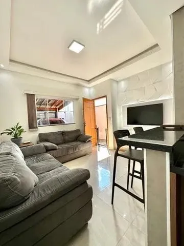 Foto do imóvel Casa à venda 2 Quartos, 1 Suite, 2 Vagas, 200M², Parque das Palmeiras, Pindamonhangaba - SP