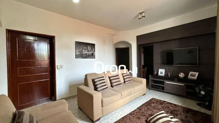 Imagem Sobrado à venda, 414 m² por R$ 1.350.000,00 - Setor Leste Vila Nova - Goiânia/GO