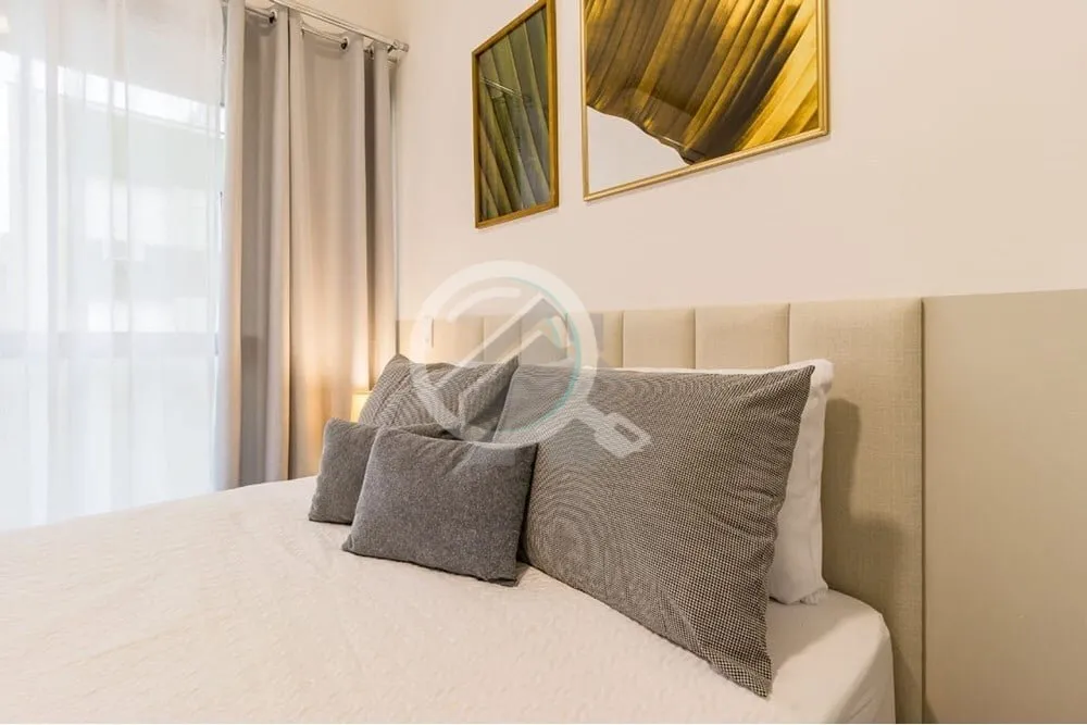 Imagem Conheça este aconchegante apartamento JK à venda no coração do Centro Histórico de Porto Alegre...