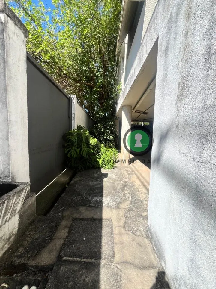 Imagem Sobrado no Brooklin com 4 dormitórios, 4 vags venda $ 2.800mil