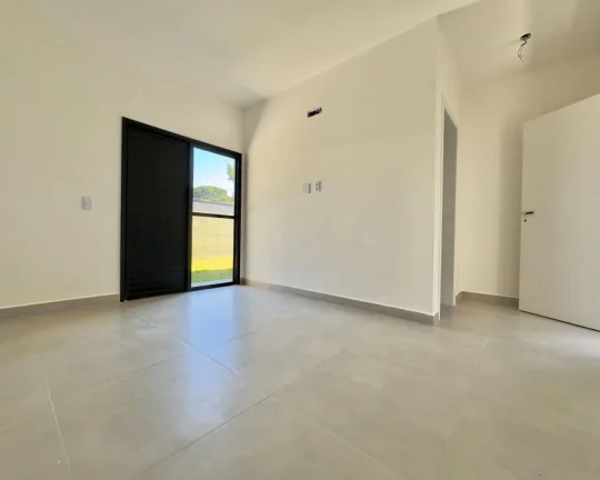 Imagem Casa com 3 quartos à venda, 245 m² por R$ 1.490.000 - Jardim Colibri - Cotia/SP