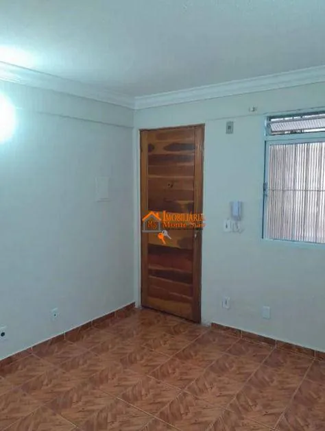 Foto do imóvel Apartamento com 2 dormitórios à venda, 45 m² por R$ 170.000,00 - Parque Maria Helena - Guarulhos/SP