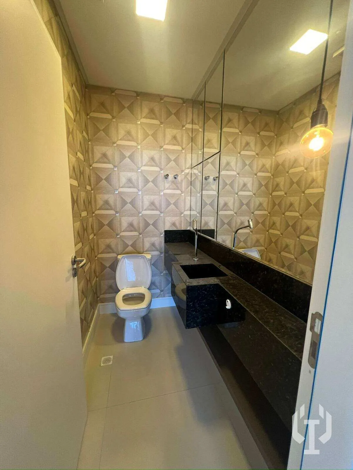 Imagem Apartamento para alugar, com 3 quartos, 160m2