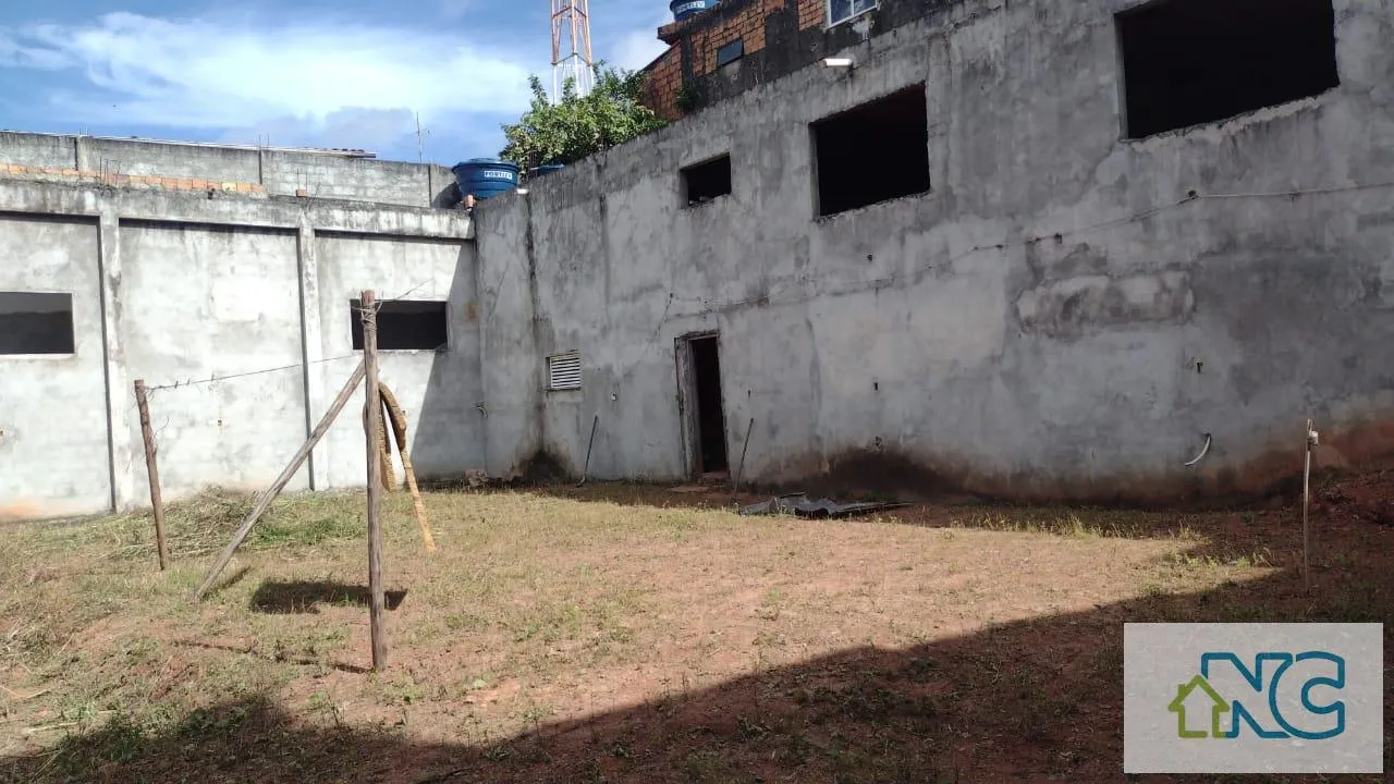 Imagem Galpão para Venda em Lauro de Freitas / BA no bairro Itinga