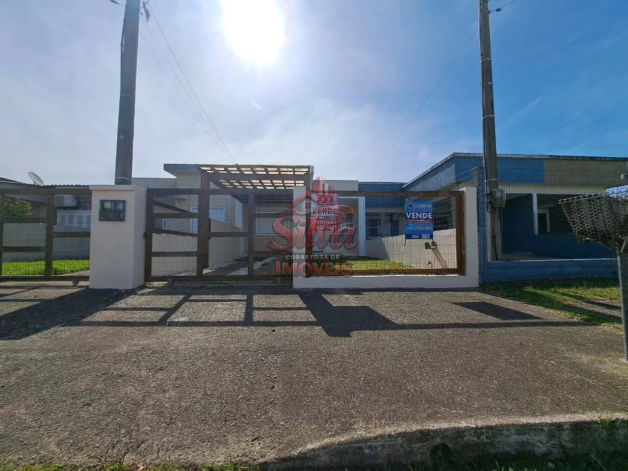 Imagem C168 | Geminado 2 dormitórios com pátio cercado