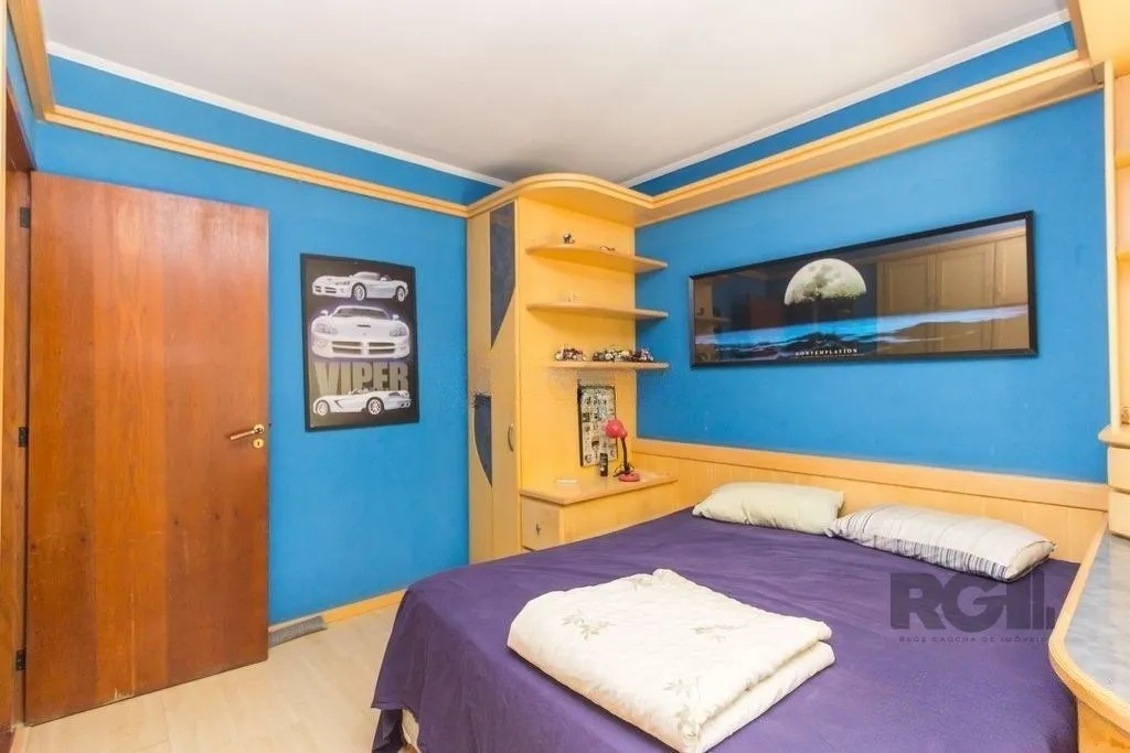 Imagem Casa 470m² - 4 dormitórios, 5 vagas no bairro Jardim São Pedro