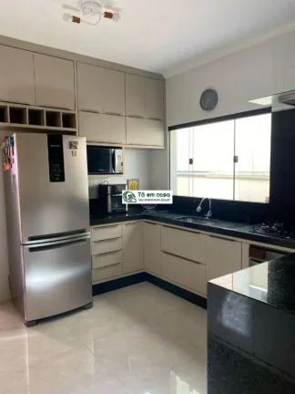 Imagem CASA RESIDENCIAL em SÃO JOSÉ DOS CAMPOS - SP, JARDIM DAS INDÚSTRIAS