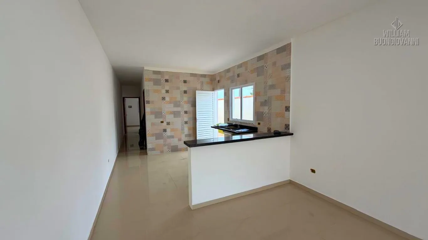 Imagem Linda casa com piscina em Itanhaém