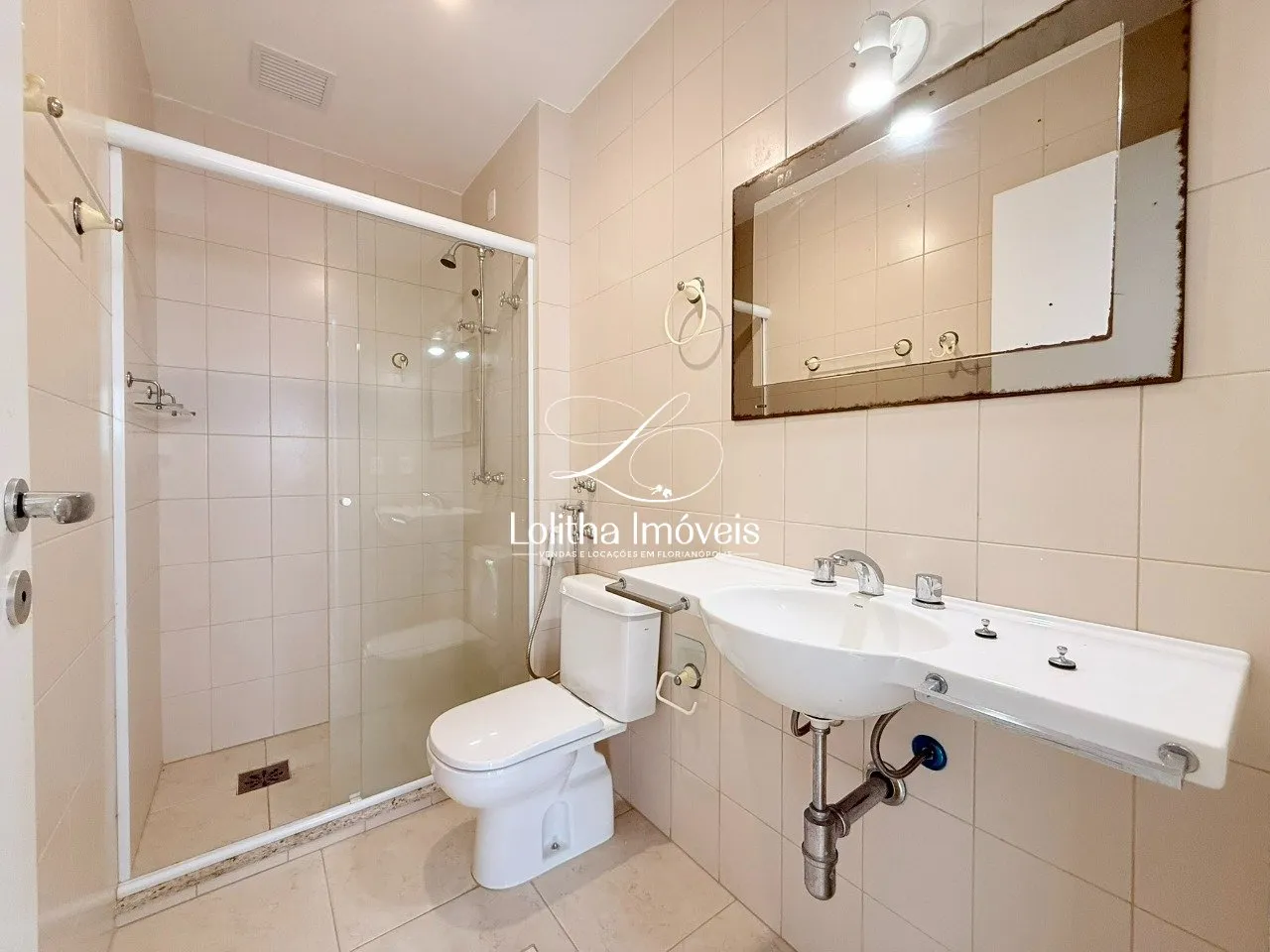 Imagem APARTAMENTO DE 2 QUARTOS SENDO UM SUÍTE À VENDA EM JURERÊ INTERNACIONAL - FLORIANÓPOLIS/SC