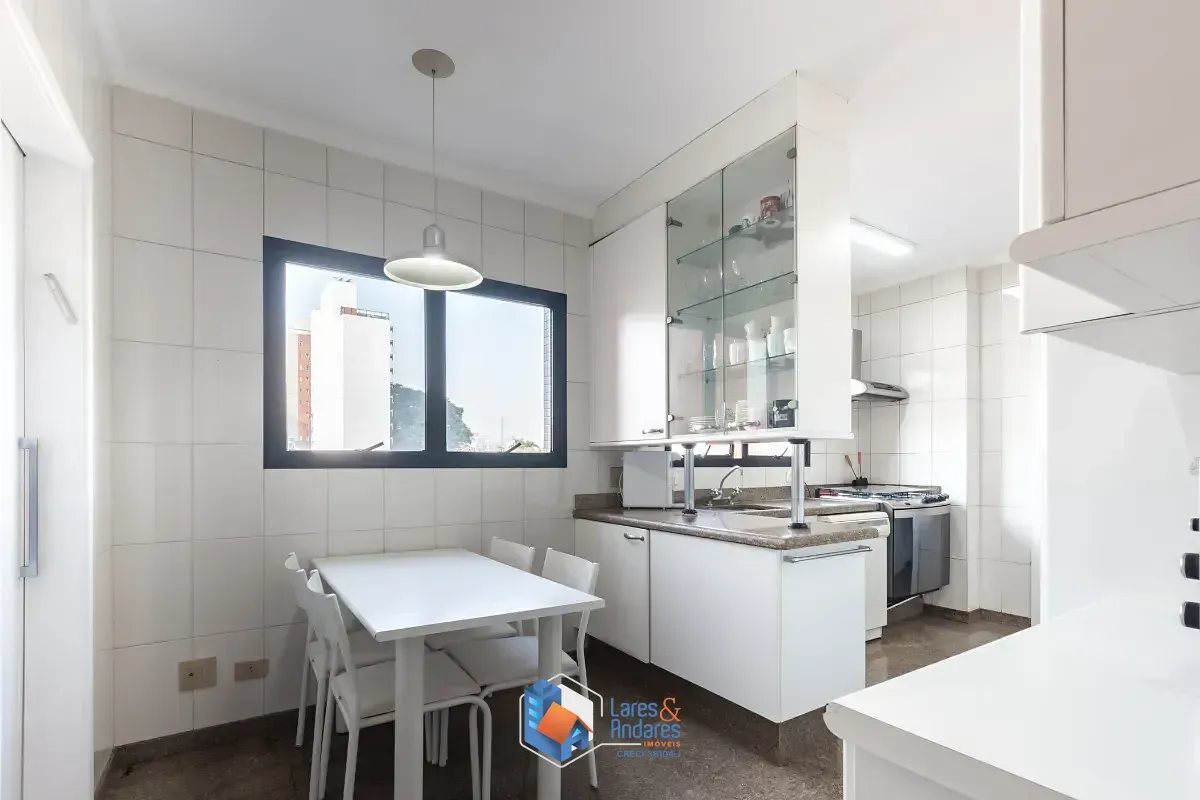 Imagem Apartamento para venda em Perdizes com 4 quartos, sendo 3 suítes, 171m²