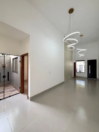 Imagem Casa 3/4 Com Suite No Centro De Aparecida De Goiania