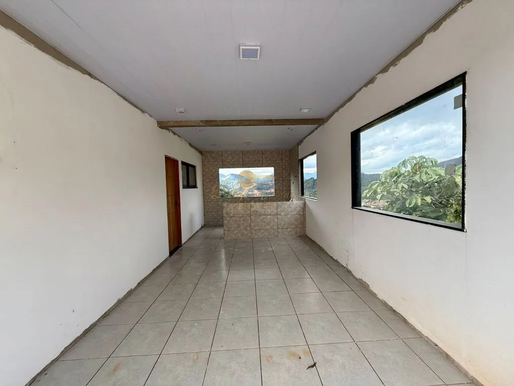Imagem Casa para Venda em Teresópolis / RJ no bairro Albuquerque