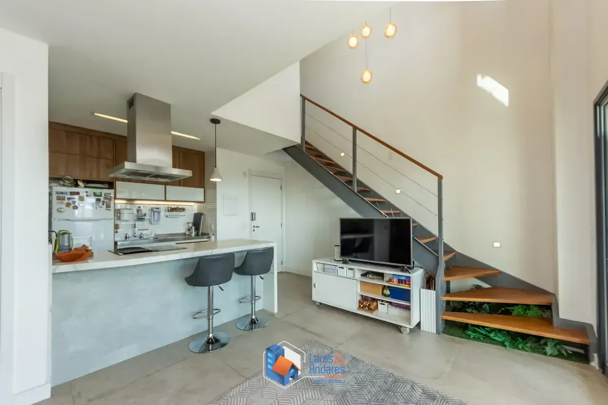 Imagem Duplex para venda em Sumarezinho com 2 quartos, sendo 2 suítes, 107m²