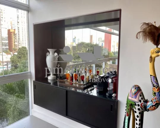 Imagem Apartamentos 4 quartos, 4 suites, 6 vagas, 320 m²