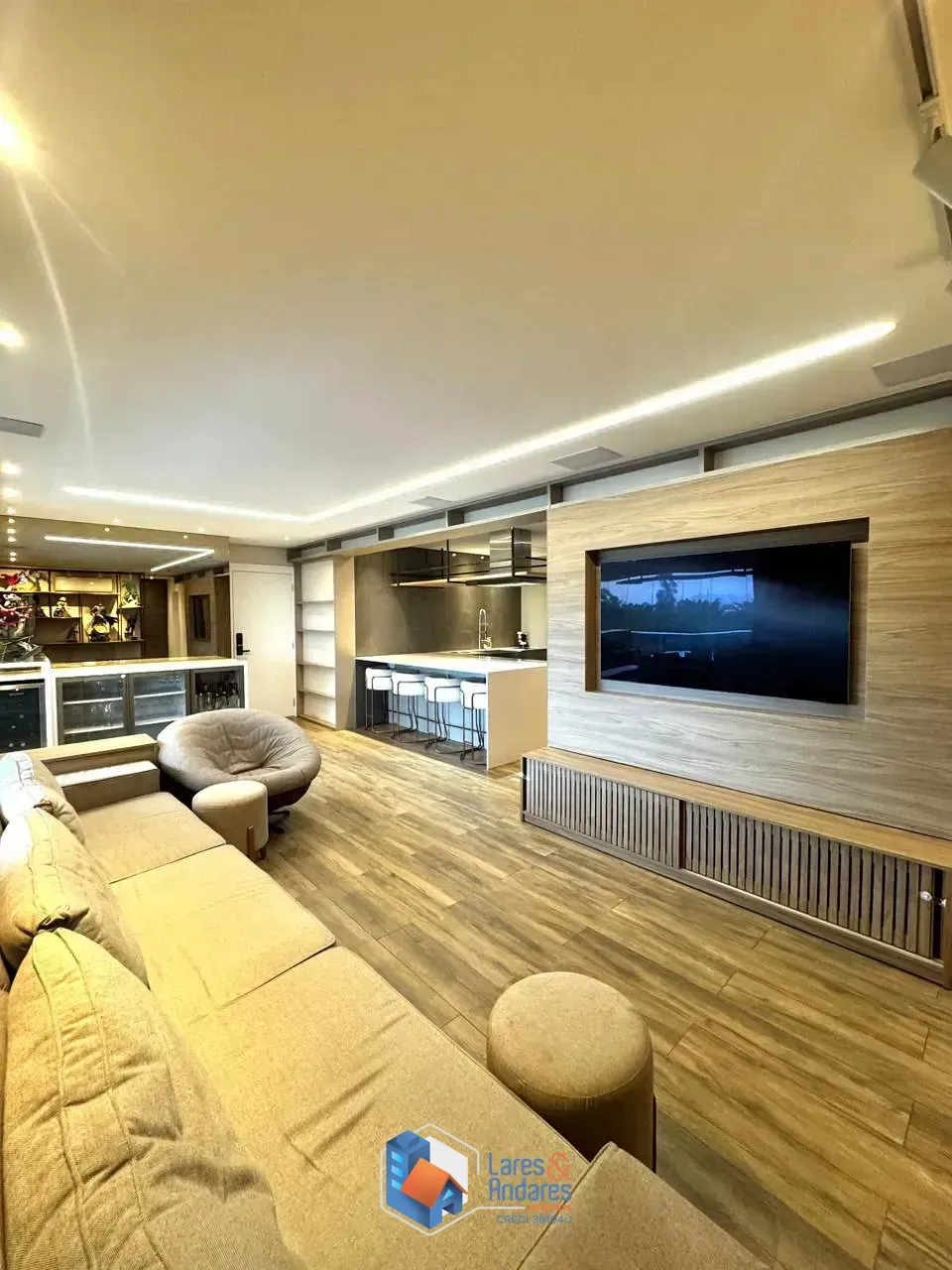 Imagem Apartamento para venda em Vila Anastácio com 2 quartos, sendo 2 suítes, 134m²
