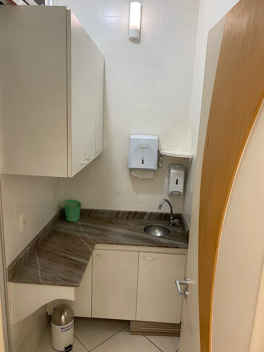 Imagem Comercial à venda 2 Quartos, 28M², Centro, Taubaté - SP | Edificio Thiers Mello Fortes