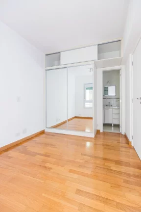 Imagem Apartamento à venda em São Paulo, Moema, com 2 quartos, 66m2