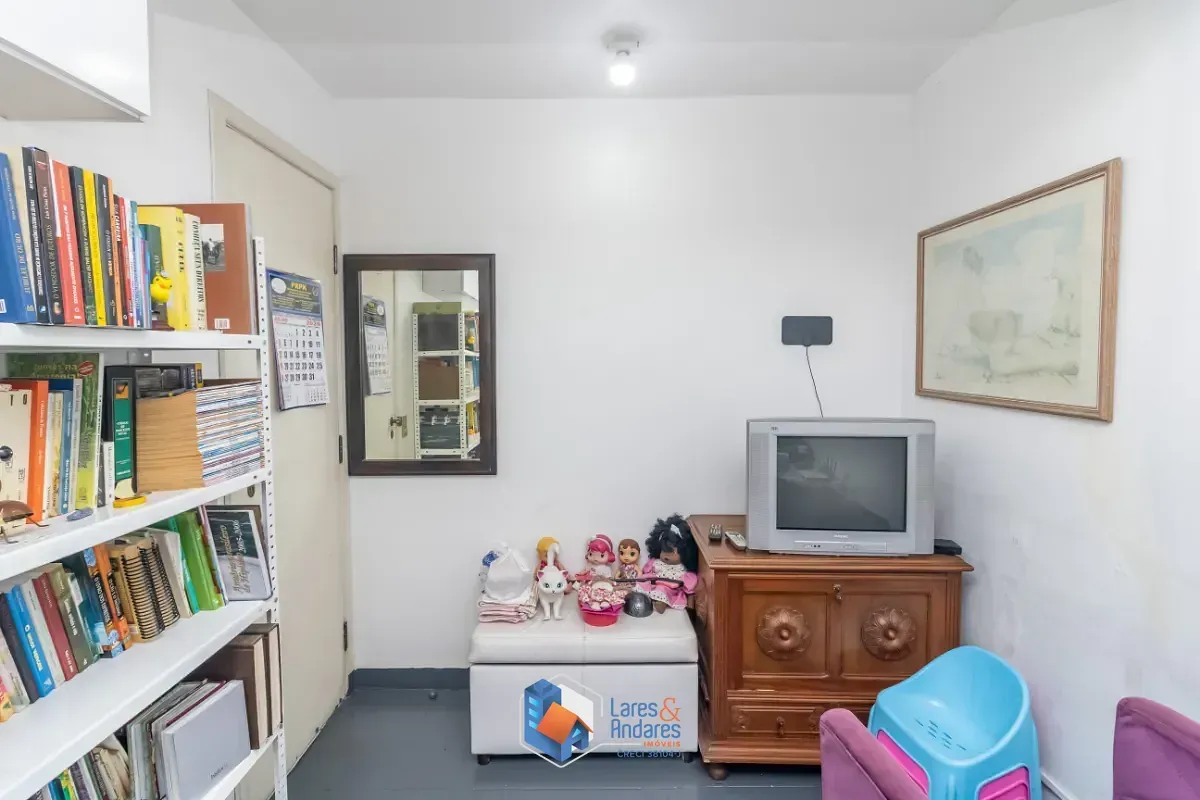 Imagem Casa no condomínio Parque das Mercês para venda com 5 quartos, sendo 4 suítes, 240m²