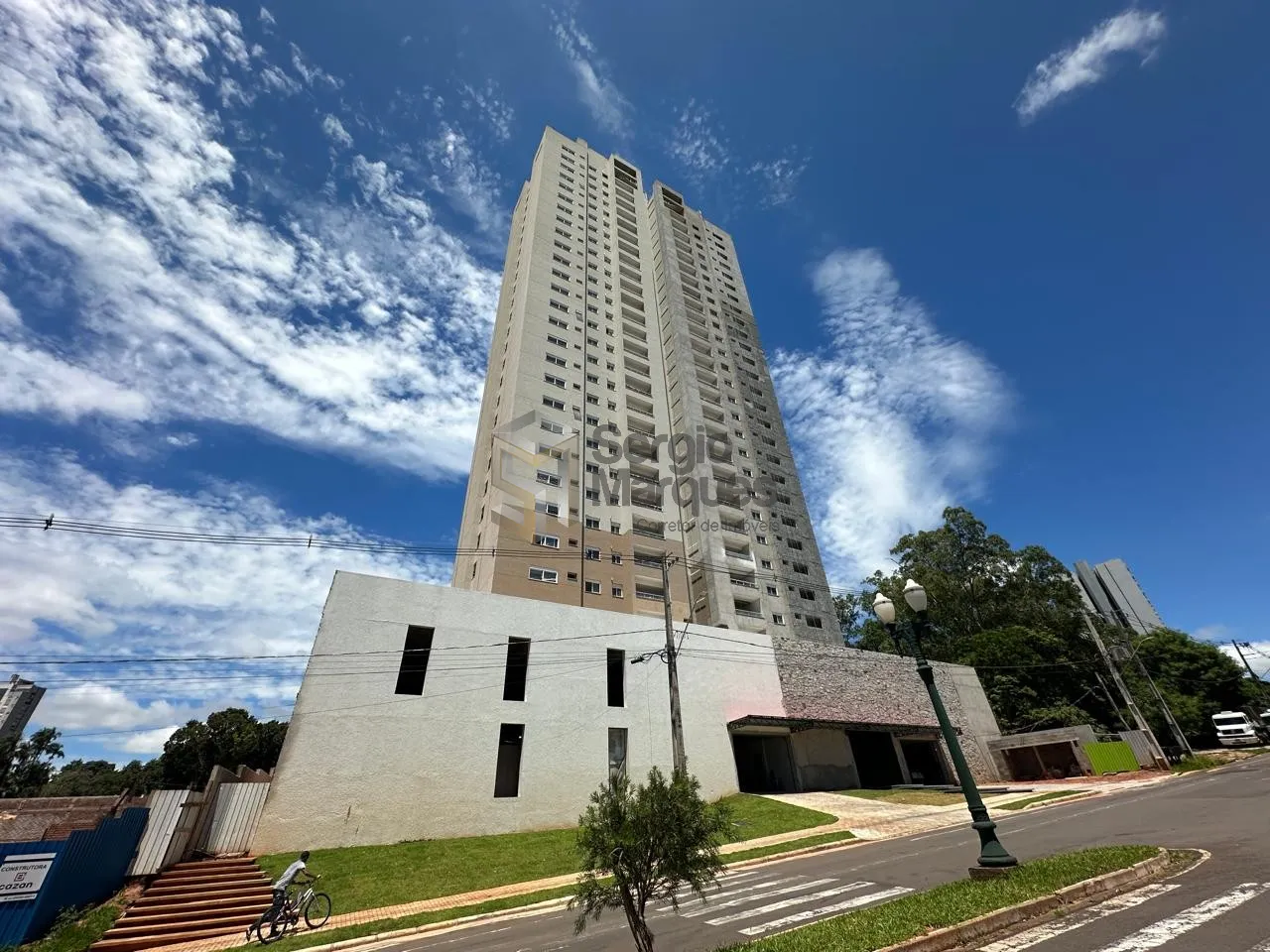 Imagem Apartamento à venda - 222m² - Umuarama-PR
