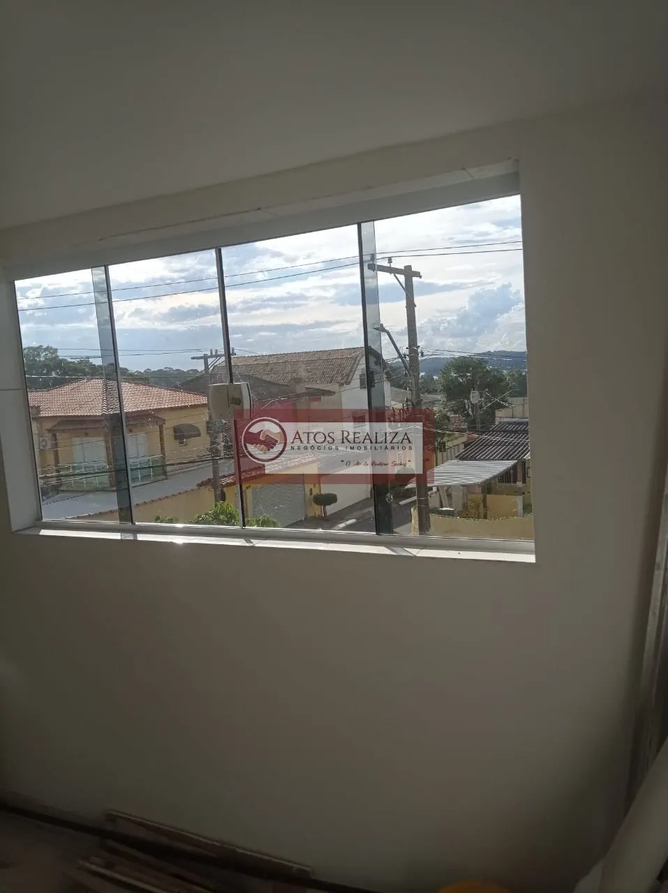 Imagem Sobrado à Venda em Jardim das Imbuias com casas de aluguel, SP -
