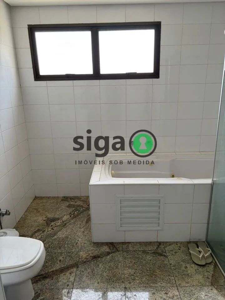 Imagem Cobertura Duplex á Venda de 636m² com Vista Deslumbrante- Morumbi