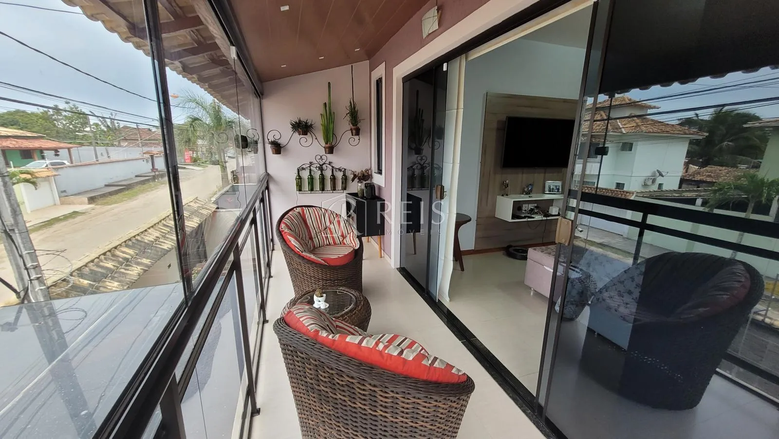 Imagem Casa para Venda em Rio das Ostras, Jardim Bela Vista, 3 dormitórios, 2 suítes, 3 banheiros, 3 vagas