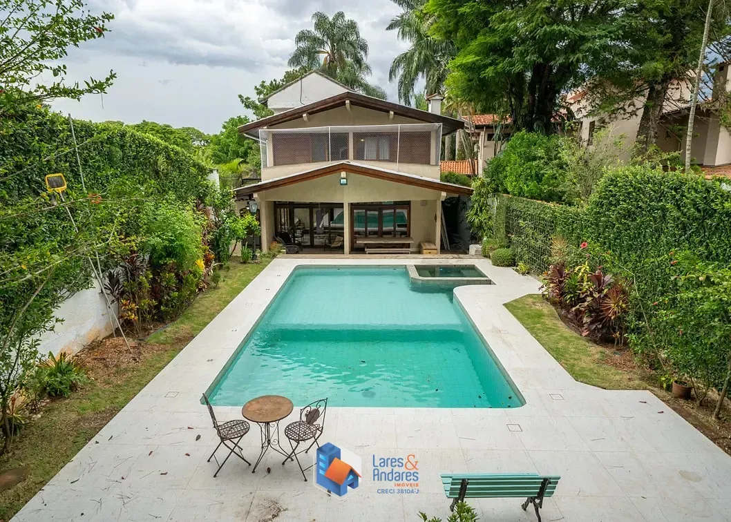 Foto do imóvel Casa para venda em Jardim Cordeiro com 4 quartos, sendo 4 suítes, 357m² em Rua Maria Luísa de Andrade Martins Roque
